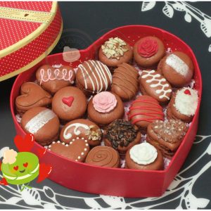 heart macaron-01