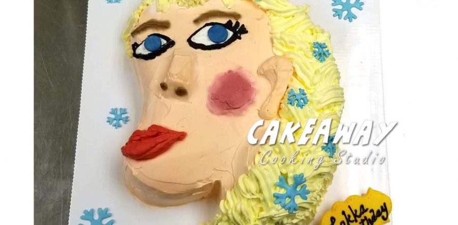 整蠱卡通人物 （Elsa）