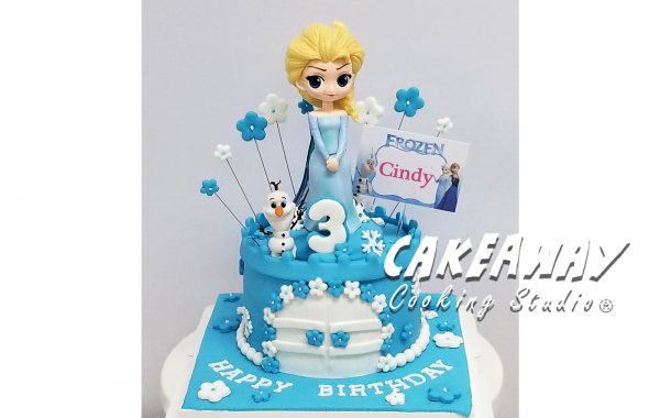 公主城堡蛋糕（Elsa）
